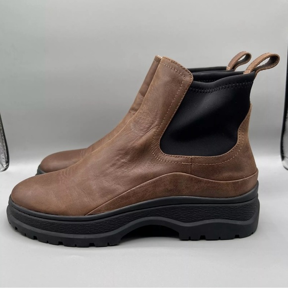 Madewell Leather Dani Chelsea Lugsole Boots Pull On Stable Brown Women Size 10 - Picture 6 of 11